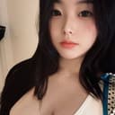 @renee_rainyu