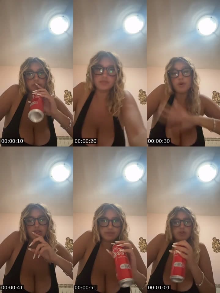 @jenniferdimarzo._ TikTok live stream