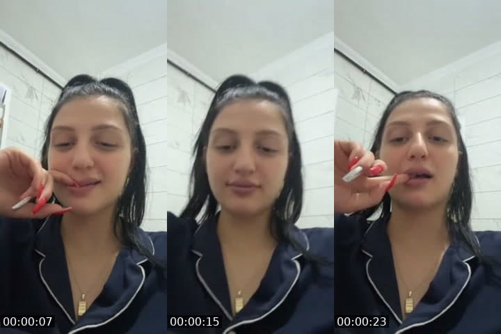@aleyyyy54 TikTok live stream