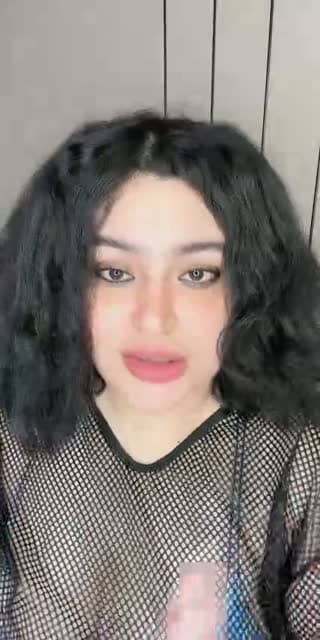 TikTok live: تابعوني على الأحمر والأصفر by @levi_stavrogin