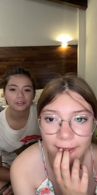@annapaula.mg TikTok live stream
