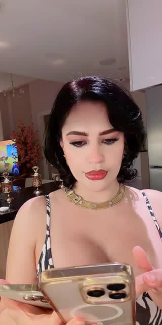 ادعم البث وتعال برايفت أصفر 💛