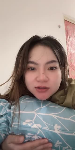 TikTok live: Preloved by @cicianishaa