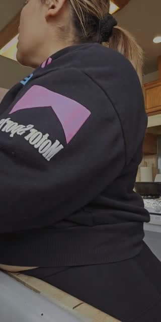 TikTok live: ✨️hola✨️ morning hike.. by @galdamez_14