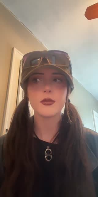 TikTok live: bing bong fvck ya life by @br0z03