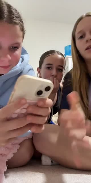 TikTok live: GRWM!! by @ur.fav.duo_mia.and.blake