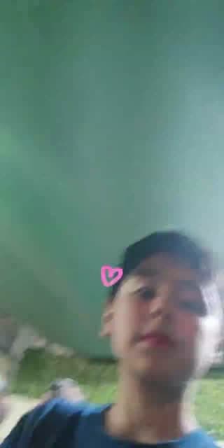 TikTok live: volvimos by @holasoyjade3