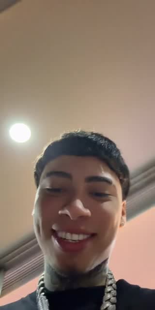 @yovngmanota TikTok live stream