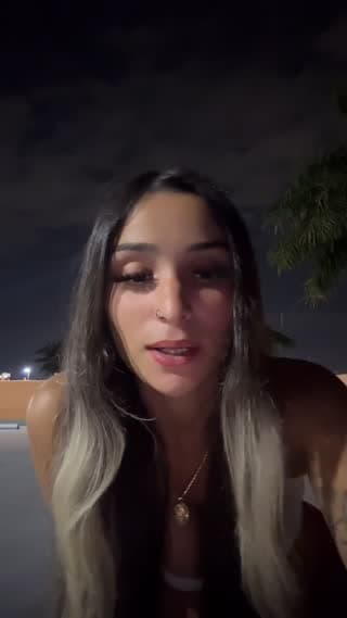 Past TikTok live: 18+ come spark up turn up😅 by @breezygotcha