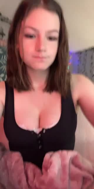 @chloe.rae018 TikTok live from 2026-05-05