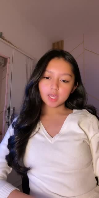 @moolywvte TikTok live stream