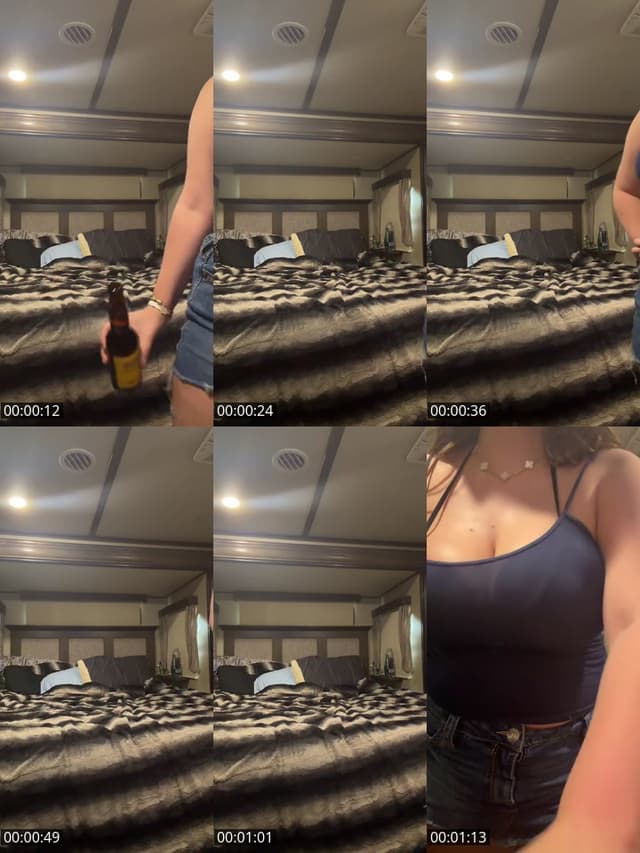 TikTok live: Hii by @sweeetxchxrry