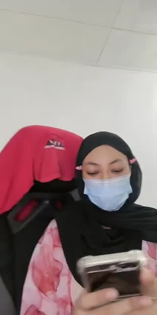 @annzulkefli TikTok live stream