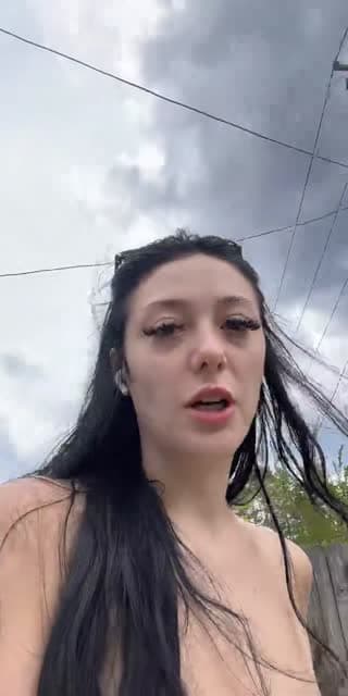 TikTok live: Just here by @eanidvans