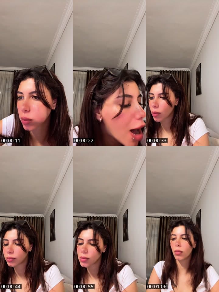 @bellaadeeb TikTok live stream