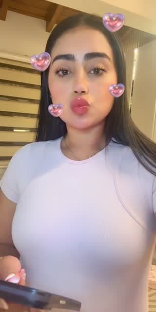 Past TikTok live: 🎀💗 by @monicavallejolives