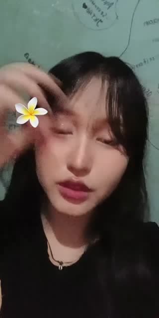 TikTok live: . by @karinrieruu