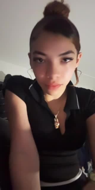 Past TikTok live: Who’s up?🥲 by @gennyszn