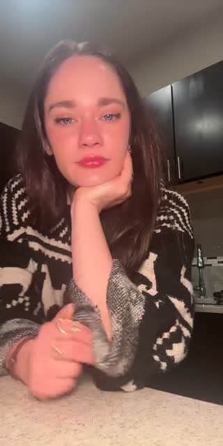 @abigailfeeneyy TikTok live stream