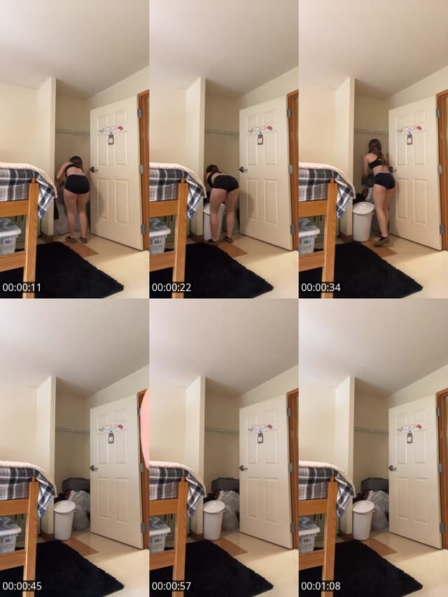 TikTok live: Im 21😇, come pack w me by @leilad420
