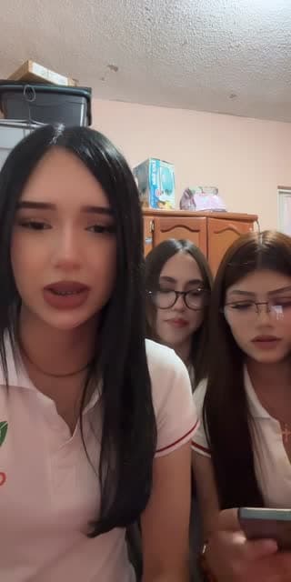 @1111isss__ TikTok live stream