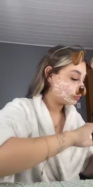 @leticia.diehl TikTok live stream