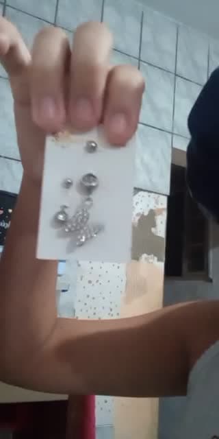 TikTok live: oiii mores 💕 by @miriellydejesussantos007
