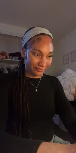TikTok live: hw time by @alline_pimpin