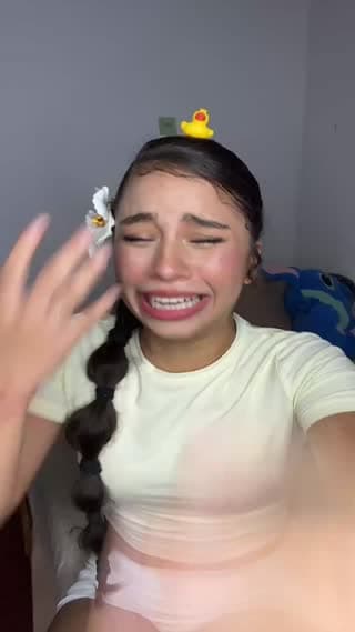 @xiomara.cm3 TikTok live stream