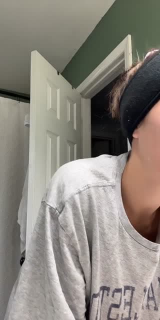 TikTok live: GRWM by @isabella.myerss