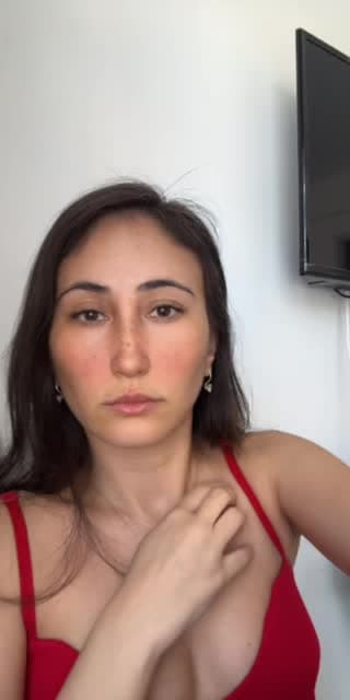 @japonellaaa TikTok live stream