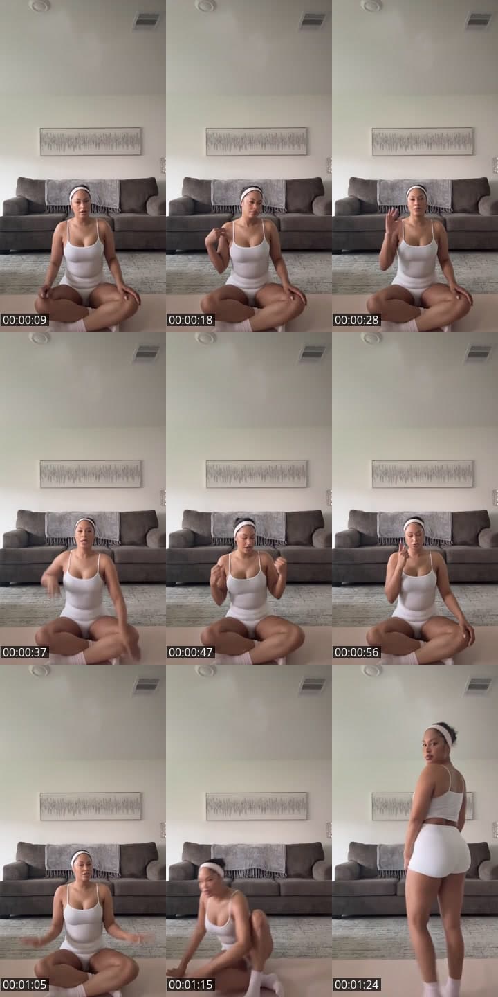 Yoga🦢🤍🎂