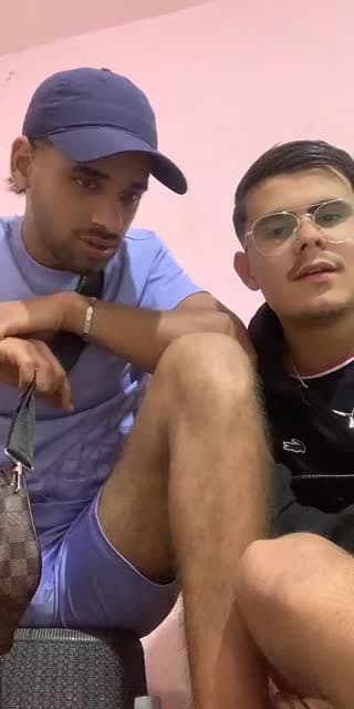 @rayane_31_100k TikTok live stream