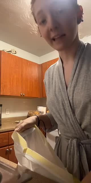 TikTok live: cum chill by @its_your.girl_darcy
