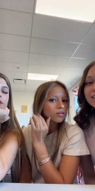 Past TikTok live: Schoollll ☀️ by @kool.kidz.rock