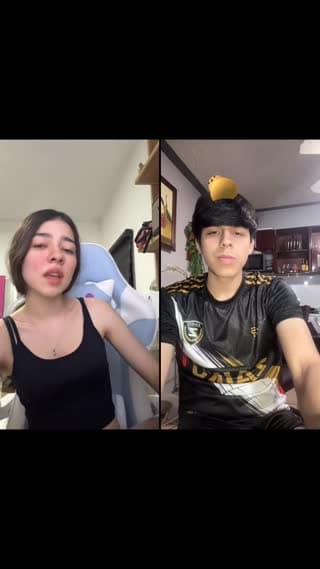 TikTok live: Hellouuuu by @danngzn