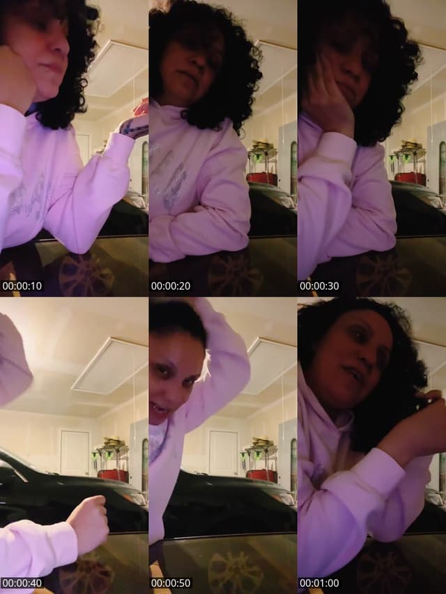 TikTok live: 😘 by @angie_loves_me