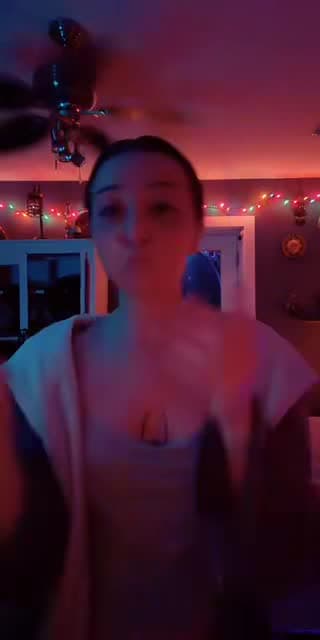TikTok live: Hangout with me before bed🍃☮️🍃 by @staymenacing