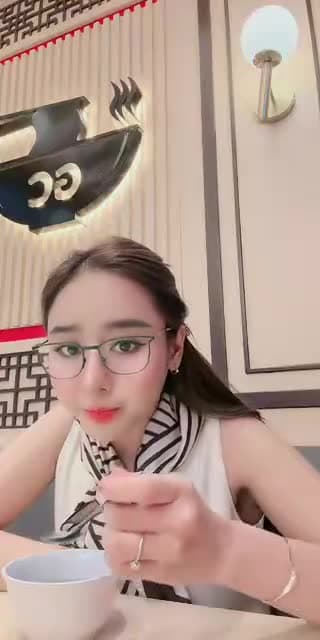 TikTok live: diluar aja by @riskafitry19