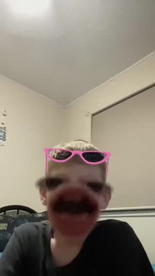 Past TikTok live: Just talking to yous by @tiktokupstairs_gold