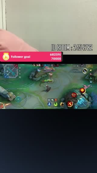 TikTok live: WLG (Waktu Lei Galau) by @user112055011