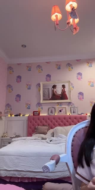 @fawndcllyq TikTok live from 2026-05-08
