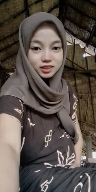 @tthmay01 TikTok live stream