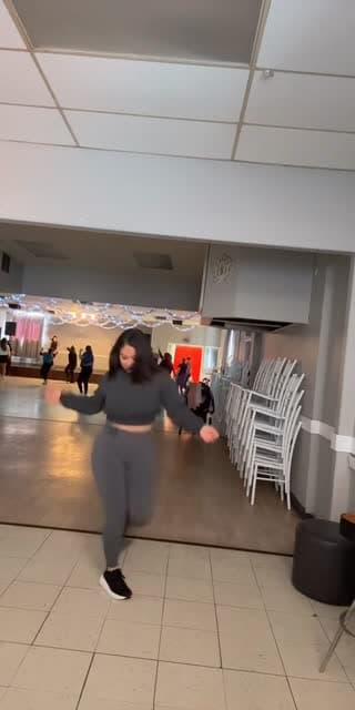 Estoy haciendo mi reto de Live￼acompáñam ♥️￼