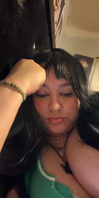TikTok live: battles 🖤 by @princessbittyxo