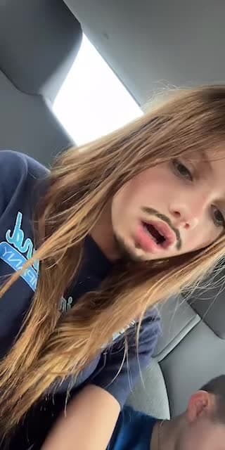 @hartleybush6 TikTok live stream