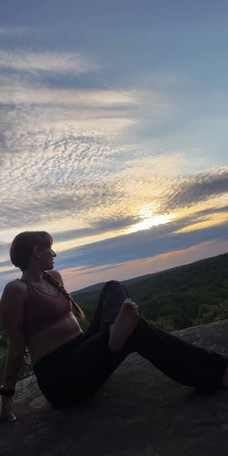 GLAMup 👠 💋 {hiking}