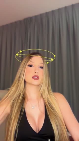 TikTok live: Top 1 ❤️🙏🏻🇦🇪 by @lapushe