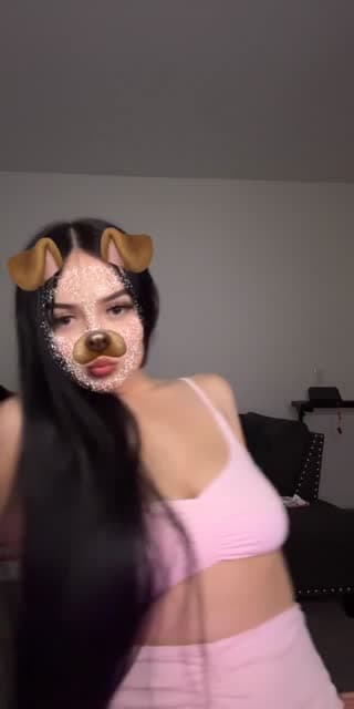 @gloria2spicy TikTok live stream