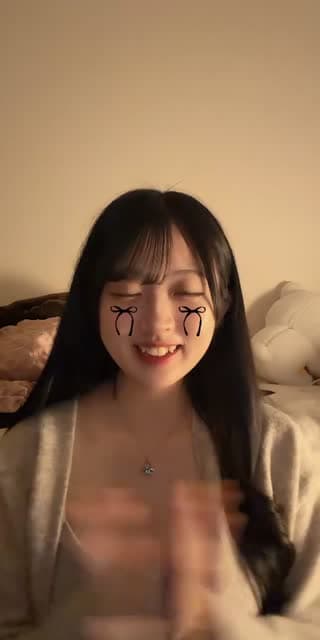 @nyan._.ac TikTok live stream